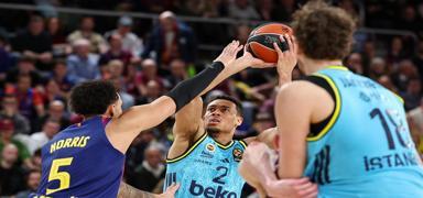 Fenerbah�e Beko, Barcelona'y� deplasmanda devirdi