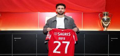 ��te ayr�l���n perde arkas�