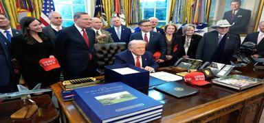 Trump'tan 'Epstein dosyalar�' a��klamas�