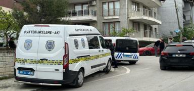 Denizli'de deh�et: Kamyonetin i�inden ceset ��kt�