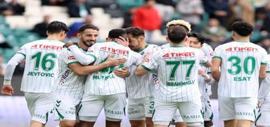 Konyaspor kupada farkl� kazand�