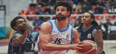 Alia�a Petkimspor'dan kritik galibiyet