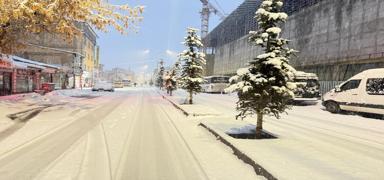 A�r�'da e�itime kar engeli... Okullar tatil edildi