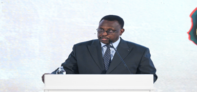 ��kar pe�inde ko�anlara ders verdik... Sheikhali: T�rkiye di�er d�� akt�rlerden farkl�