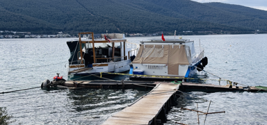 Gen� kad�n�n cans�z bedeni bulundu! Kiral�k teknede s�r �l�m