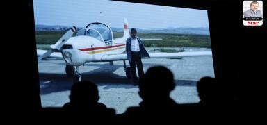 Bu d�nyadan bir ak�nc� ge�ti!