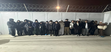 Denetimler s�r�yor! Edirne'de 18 d�zensiz g��men yakaland�