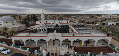 T�rkiye'den Suriye'ye vefa eli: �mer bin Abd�laziz T�rbesi restore edildi