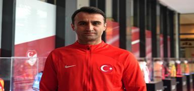 Atilla Karao�lan: Hayalim �ampiyonlar Ligi'nde ma� y�netmek