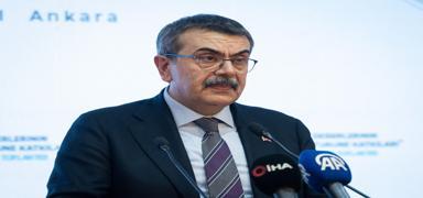 Bakan Tekin'den �zel'e sert tepki