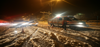 �ok say�da ara� mahsur kald�