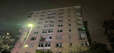 K���k�ekmece'de bir bina m�h�rlenerek tahliye edildi