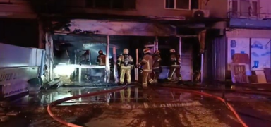 Bursa'da korkutan yang�n: 2 ki�i hastaneye kald�r�ld�