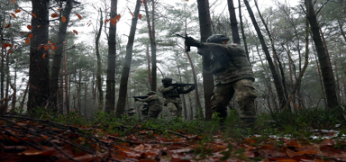 Mehmet�ik'ten Almanya'da g�vde g�sterisi: ��te NATO tatbikat�ndan yeni g�r�nt�ler