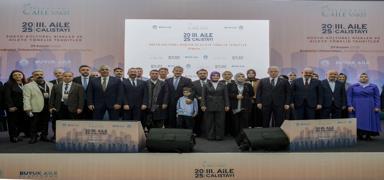 Bo�azi�i �niversitesi'nde anlaml� etkinlik... 3. Aile �al��tay�'n�n sonu� raporu yay�mland�