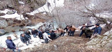 Ayn� aileden �� ki�i hayat�n� kaybetti