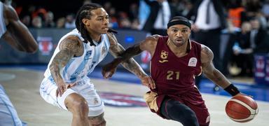 T�rk Telekom'dan farkl� galibiyet! Yar� final biletini ald�