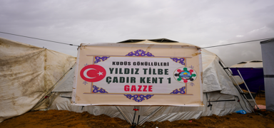 Y�ld�z Tilbe'den Gazze'ye b�y�k destek:   Filistinliler i�in �ad�r kent kuruldu