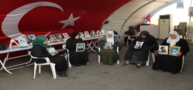 HDP il binas� �n�nde evlat n�beti: Da�da hi�bir evlat kalmayana kadar buraday�z