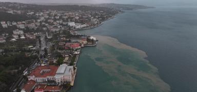 �stanbul Bo�az� alarm veriyor