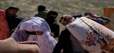 Soyk�r�mc� �srail'in i�gali derinle�iyor: 11 Filistinli aile g��e zorland�