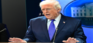 Trump'tan t�m �lkelere y�zde 10'luk vergi ad�m�