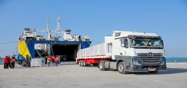 3 bin 300 tonluk dev gemi limana ula�t�