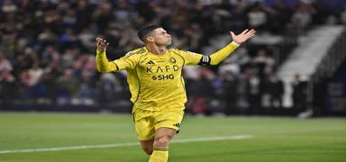Kariyeri i�in net a��klama! Ronaldo gollerine devam ediyor