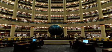 Millet K�t�phanesi'nde ziyaret�ilere sahur ikramlar� da��t�l�yor