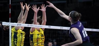 Zeren Spor'dan tarihi ba�ar�: �eyrek finale y�kseldi