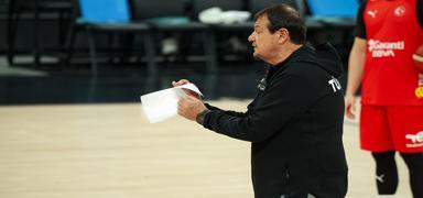 12 Dev Adam, S�rbistan ma��na haz�r