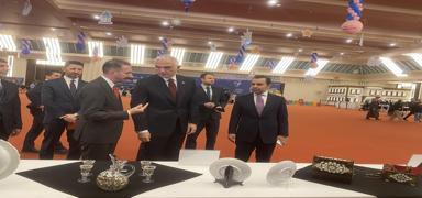 Bakan Ersoy'dan 'K�lliye'de Ramazan' etkinlik alan�na ziyaret