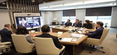 Bakan Kurum, BM COP B�rosu �yeleriyle video konferans y�ntemiyle g�r��t�