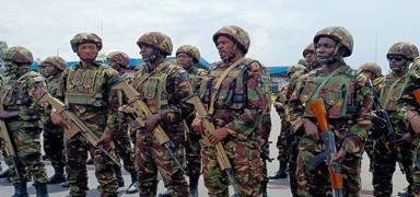 Rus saflar�nda sava�t�r�yordu: Kenyal�lar� cepheye g�nderen zanl� yakaland�