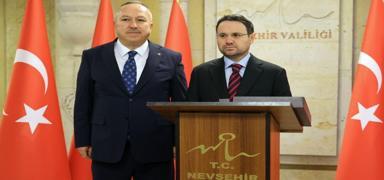 Bakan G�rlek'ten ilk �ehir d��� ziyareti