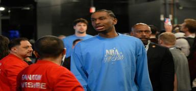 Shai Gilgeous-Alexander, 9 ma�l�k aran�n ard�ndan parkelere d�n�yor