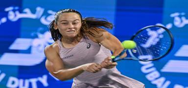 Zeynep S�nmez'den Merida'da b�y�k geri d�n��! �eyrek finale y�kseldi