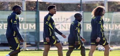 Fenerbah�e, Antalyaspor ma��na haz�r