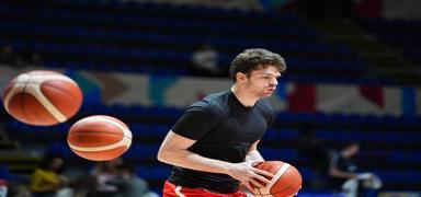 Tar�k Biberovi�: B�t�n tak�mla gurur duyuyorum