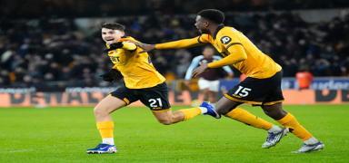 Wolverhampton ligdeki ikinci galibiyetini Aston Villa'dan ald�