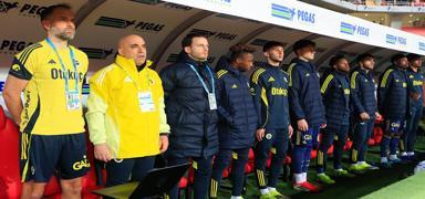 Fenerbah�e'den Antalyaspor ma��nda 5 de�i�iklik