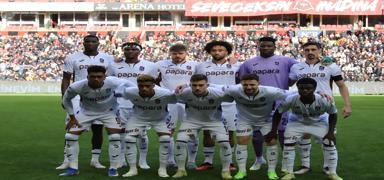 Trabzonspor, Ba�ak�ehir ma�� kamp kadrosunu duyurdu