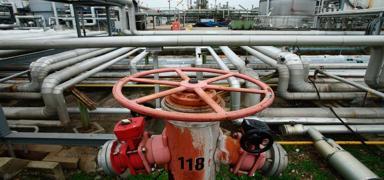 Avrupa'da gaz fiyatlar� 50 avronun alt�na indi