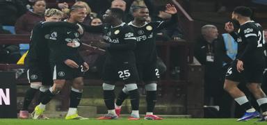 Joao Pedro �ov yapt�, Chelsea zorlu deplasmanda 4 golle kazand�