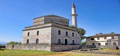 Kom�udan s�rpriz cami karar�