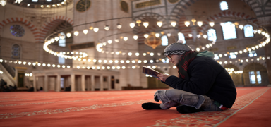 Filistin direni�i ilham verdi: �spanya'dan gelip �slamiyet'i se�ti