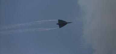 Hindistan'da askeri u�ak d��t�! E�itim u�u�unda facia