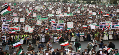 Husiler'den soyk�r�mc� �srail'e tehdit... 'Ellerimiz tetikte'