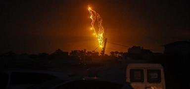 Tahliye tehdidinden sonra bombalad�