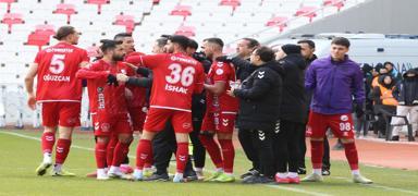 Ankara Ke�i�reng�c�, Sivasspor'u tek golle y�kt�